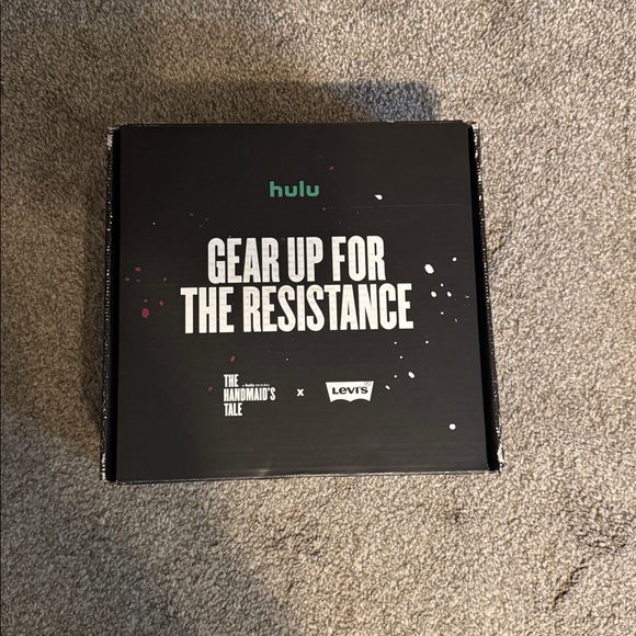 Levi's Blue Ex-Boyfriend Trucker Jacket The Handmaid’s Tale X Levi’s - Picture 5 of 5